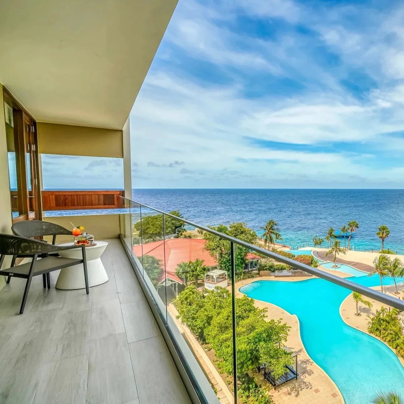 5D 4N in Curacao + 5⭐ Hotel + All-Inclusive 🥂