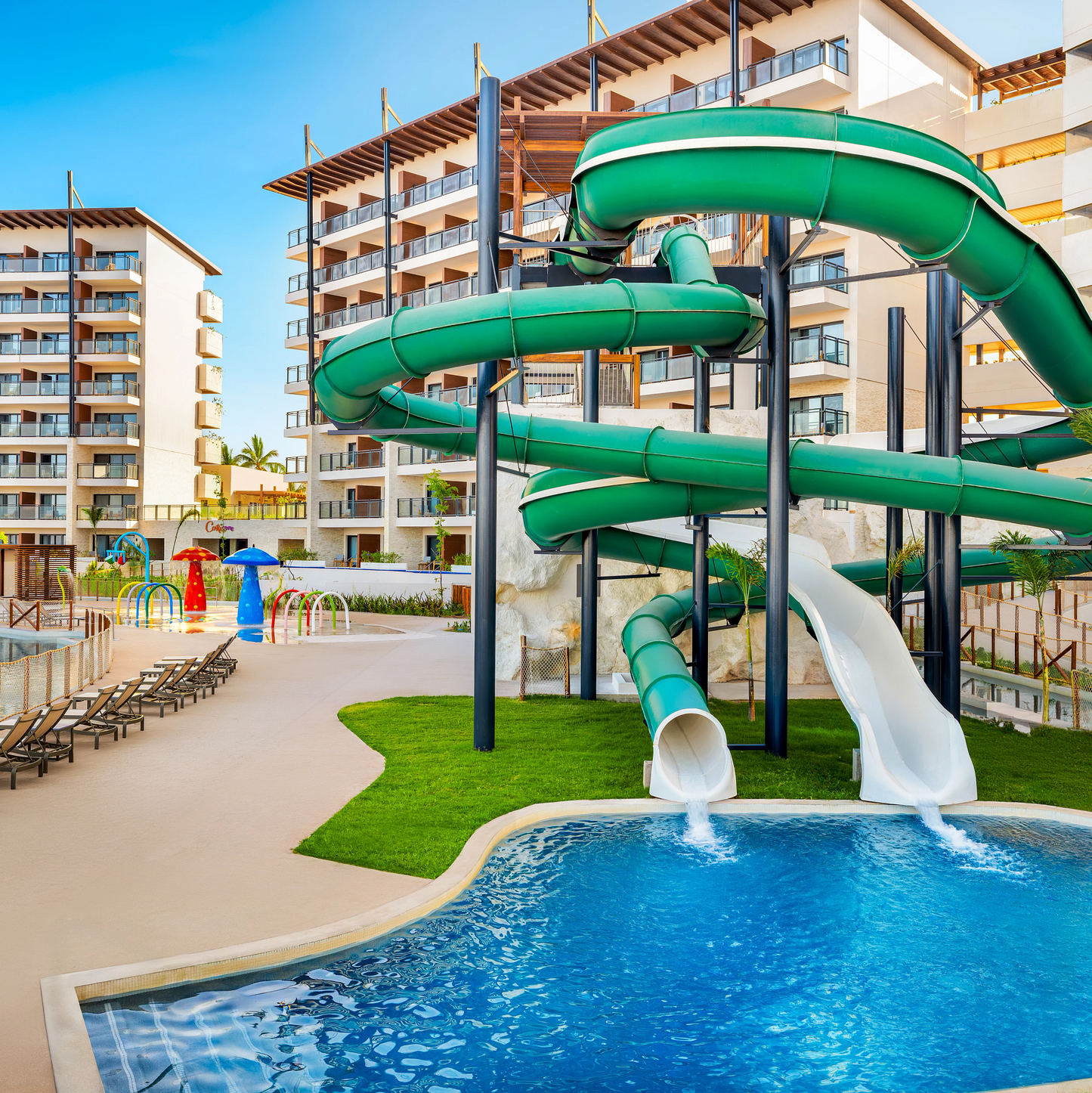 5D 4N in Mazatlan + 5-star Hotel + All-Inclusive 🥂