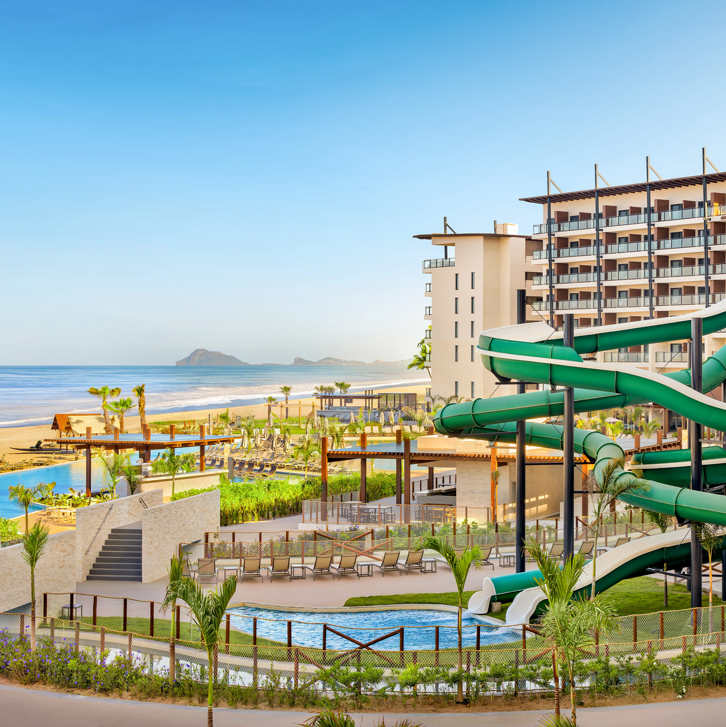 5D 4N in Mazatlan + 5-star Hotel + All-Inclusive 🥂