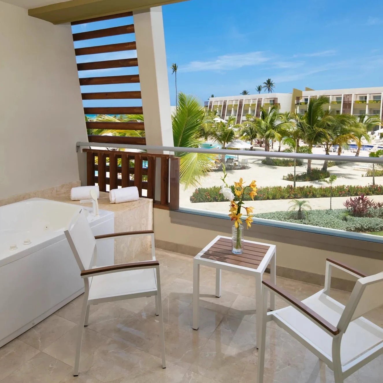 5D 4N in Punta Cana + 4💎 Hotel + All-Inclusive 🥂