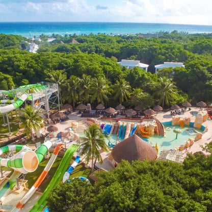 6D 5N in Playa del Carmen + 2 Kids Stay Free! (0-12) 👧🏻👦🏼 + All Inclusive 🥂 + Water Park 💦