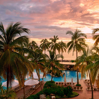 5D 4N in Vallarta + Premium Service 💎 + All-Inclusive 🥂 | Sheraton Buganvilias