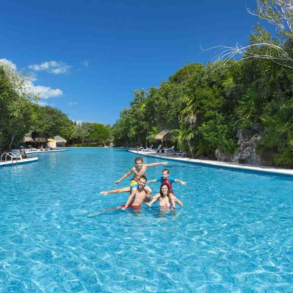 6D 5N in Riviera Maya Hotel 5⭐ + 2 Kids Stay Free (0-11) 👧🏻👦🏼 + All-Inclusive 🥂