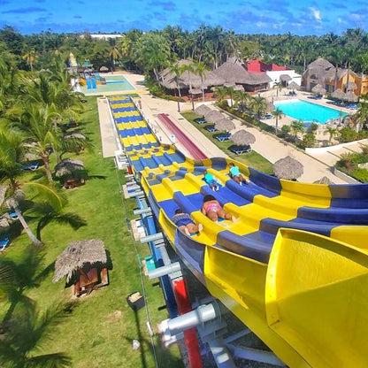6D 5N in Punta Cana 5⭐ Hotel + 2 Kids Stay Free (0-11)  👧🏻👦🏼 + All-Inclusive 🥂