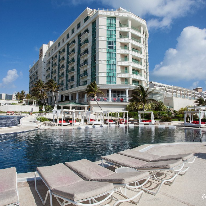 6D 5N in Cancun + 4💎 Hotel + Adults Only 💜