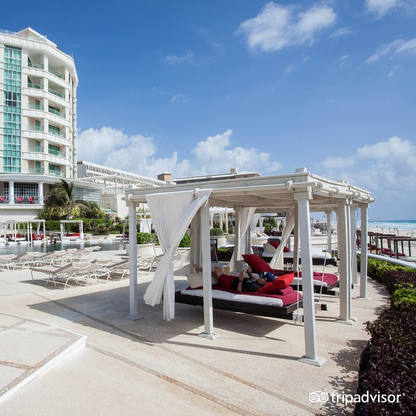 6D 5N in Cancun + 4💎 Hotel + Adults Only 💜